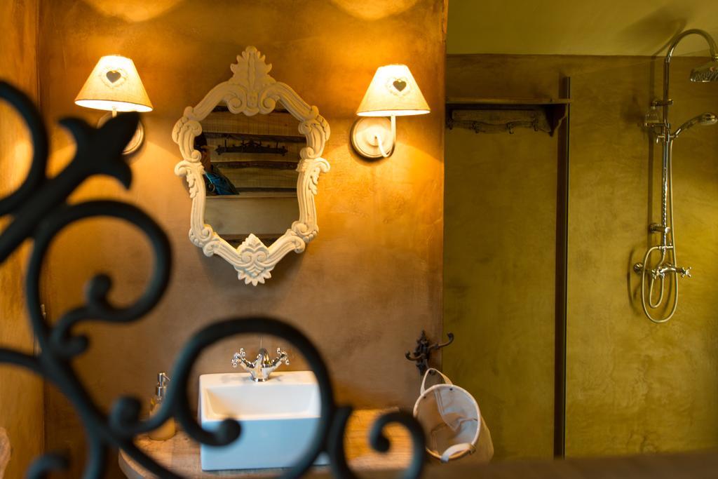 Les Chambres Du Vivier, Chambres D'Hotes Et Gite - A 100M - Durbuy Szoba fotó